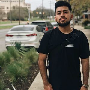 Meet your Posher, Jose